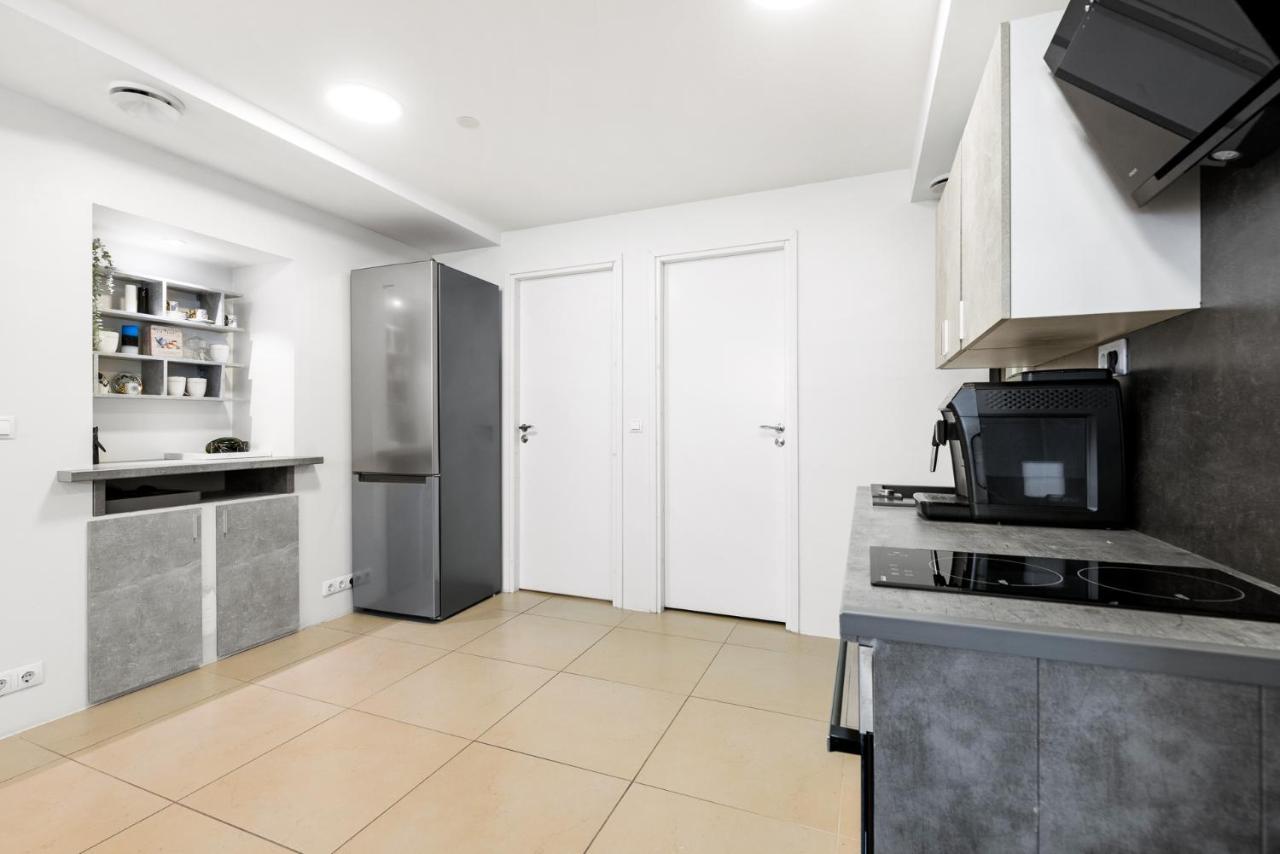 Sirena Apartment - Self Check-In And Free Parking Таллин Экстерьер фото